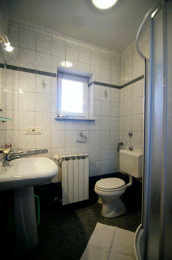 Apartments Ida Црес Екстер'єр фото